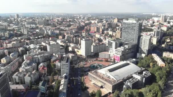 Kiev, Ucrania. Vista de la ciudad. Paisaje aéreo — Vídeo de stock