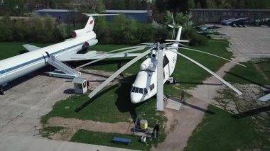 Ukrayna, Kyiv 'deki Havacılık Müzesi. Helikopter..