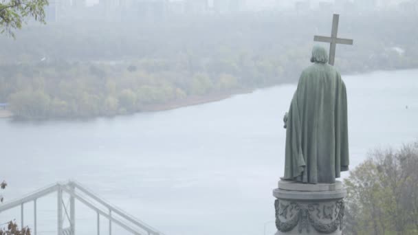 Monumento a Volodymyr il Grande. Kiev. Ucraina . — Video Stock