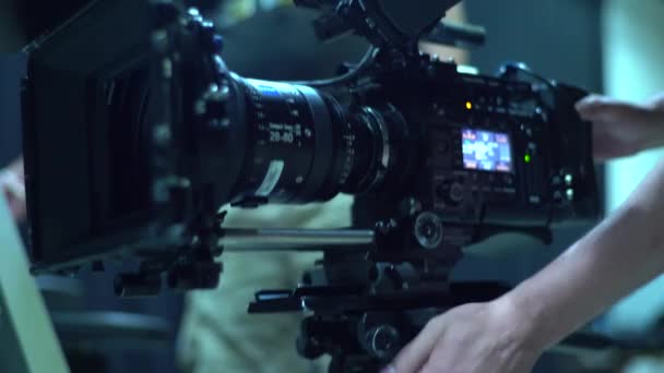 Camera while filming. Filmmaking. Shooting. Film production. — Stock Video