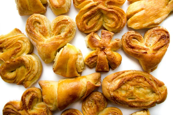 Bollos Croissants Sobre Fondo Blanco Vista Superior Plano Fondo Con — Foto de Stock