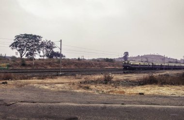 Hindistan Çölünde Yürüyen Tren