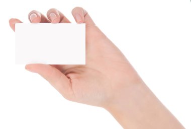 kırpma yolları ile boş kartvizit tutan el