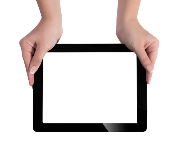 Рука держит планшетный компьютер с белым экраном. Женские руки. — стоковое фото