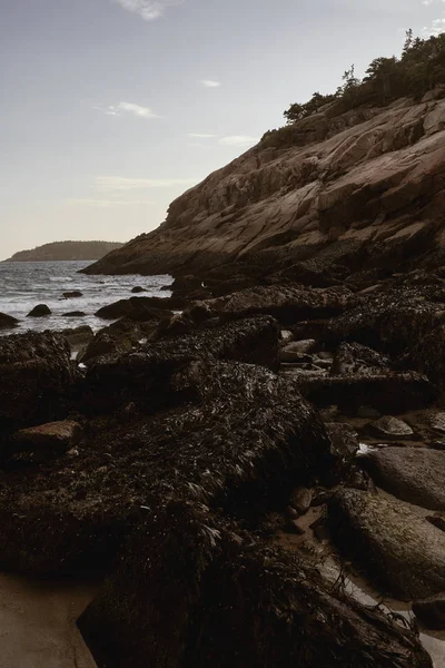 Coucher Soleil Sur Littoral Accidenté Sand Beach Lors Une Fraîche — Photo