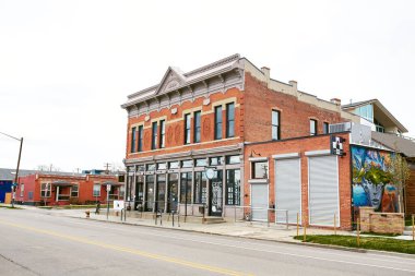 Denver, Colorado - 15 Nisan 2020: Covid-19 sırasında çoğunlukla RiNo bölgesinde sessiz, boş sokaklar. River North Sanat Bölgesi 