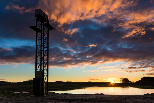 Pôr do sol água Park Tower — Fotografia de Stock