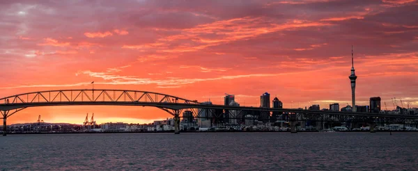 Pont du port d'Auckland Lever du soleil — Photo