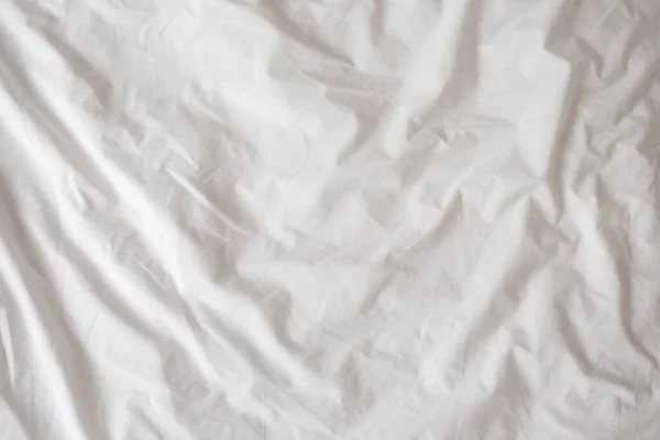 Тло Білих Рваних Листів Постільна Білизна Зморшками Денному Світлі Горизонтально — стокове фото