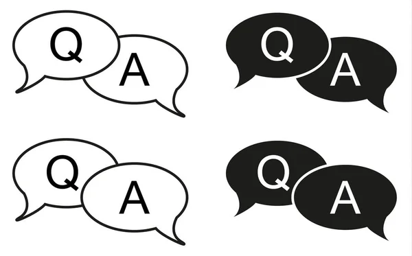 Set of 4 isolated black and white bubbles with question and answ — Stock Vector