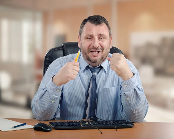 Middle-aged manager starts crying — Stock Photo, Image