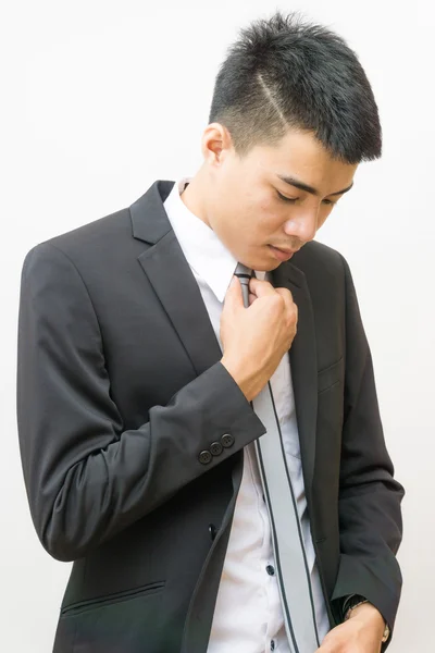 Retrato de hombre de negocios asiático en traje negro —  Fotos de Stock