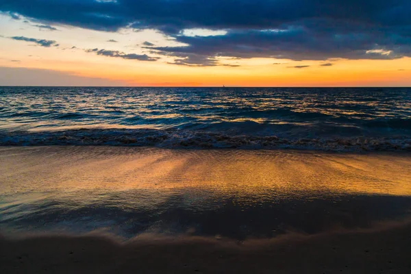 Západ Slunce Nad Pláží Oceánu Andamanské Moře — Stock fotografie
