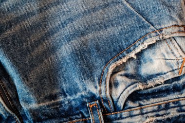 Yırtık jean pantolon yakın kadar eski denim stil