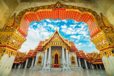 Mermer Tapınak wat benchamabophit mavi gökyüzü