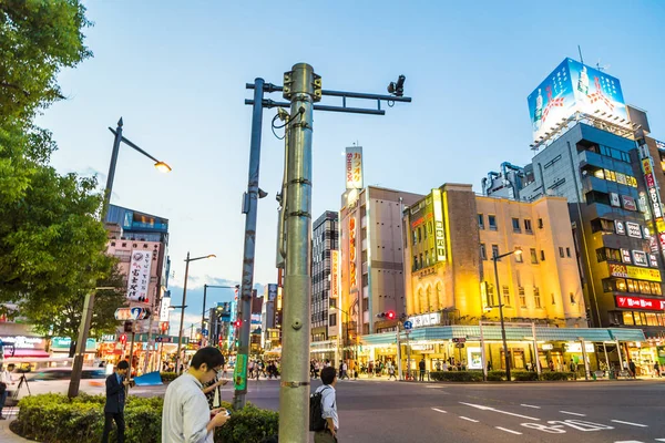 Tokio Japón Octubre 2016 Multitud Japoneses Caminando Asakusa Tokio Japón — Foto de Stock
