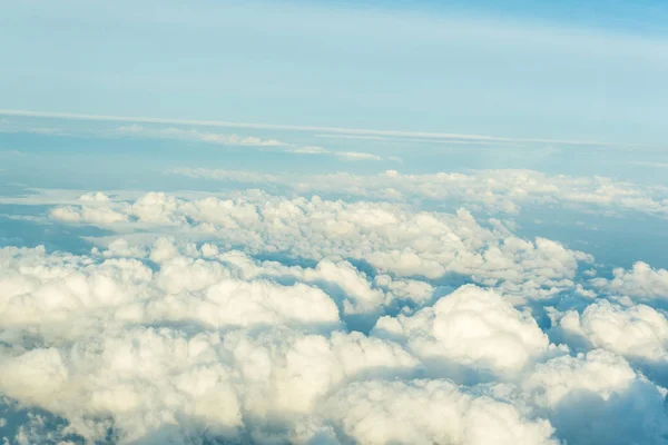 雲太陽光 自然風景と雲と青空 — ストック写真