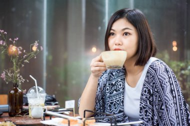 Kadınlarla kahve sanat Cafe ahşap tablo