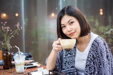 Kadınlarla kahve sanat Cafe ahşap tablo