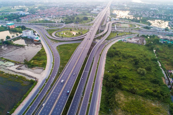 Intersecção Tráfego Rodoviário Vista Aérea Transporte Matutino Industrail — Fotografia de Stock