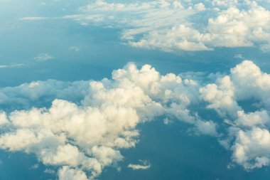 Flufy manzara doğa ile mavi gökyüzü 