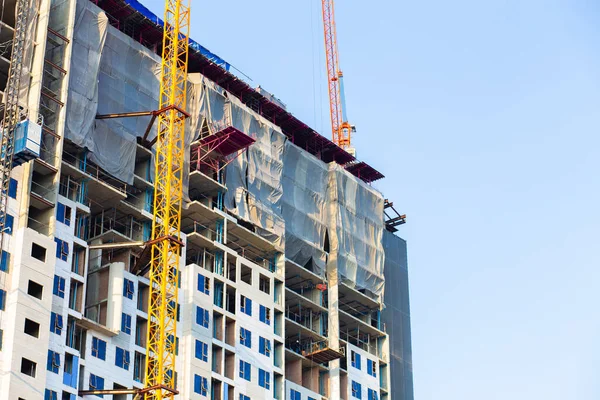 Hochhausbaustelle Mit Kran Gegen Blauhimmel Baustelle — Stockfoto