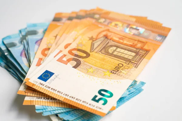 Banconote Euro Concentrano Sul Concetto Finanza Aziendale Sfondo Bianco — Foto Stock