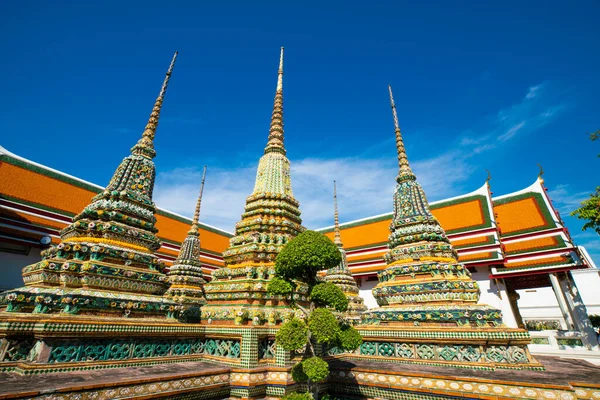 Buddhist Pagoda Temple Sunshine Day Blue Sky Bangkok Thailand — Stock Photo, Image