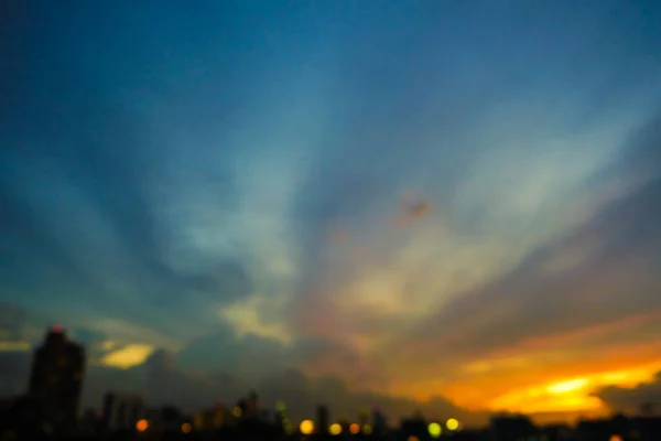 Desfocado Bokeh Cidade Edifício Luz Pôr Sol Com Céu Colorido — Fotografia de Stock