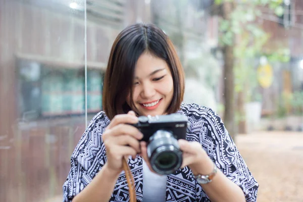 Hipster Women Relax Cafe Take Food Drink Photo Smart Women — Stock Photo, Image