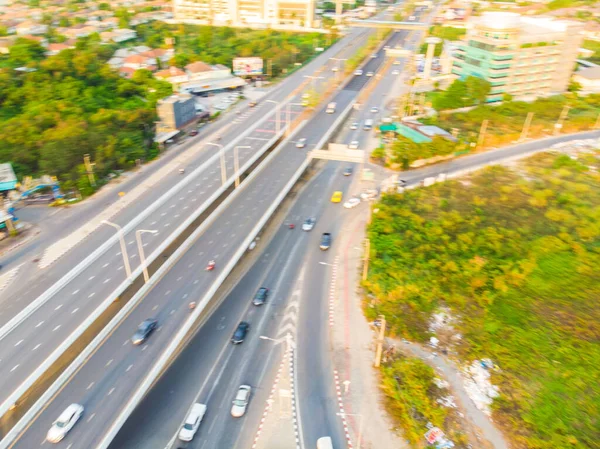 Vista Superior Aérea Cruce Circular Transporte Ciudad Carretera Con Movimiento —  Fotos de Stock