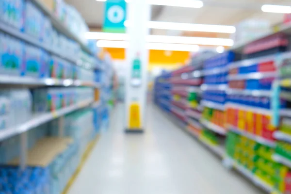 Negozio Corridoio Offuscata Supermercato Cibo Colorato Bevande Sullo Sfondo Commerciale — Foto Stock