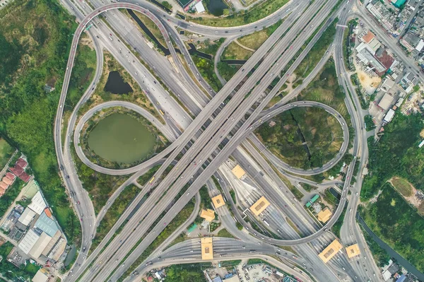 Transport Luftaufnahme Der Kreuzung Verkehrskreuzung Mit Fahrzeugbewegung Unendlichkeitszeichen — Stockfoto