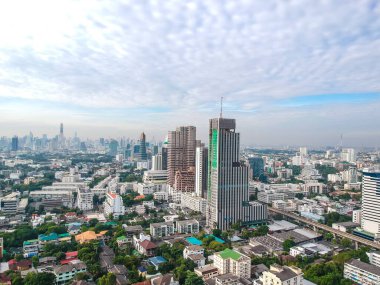 Bangkok, Tayland 'daki modern binanın şehir manzarası