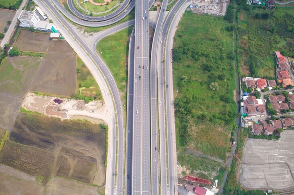 Luchtfoto Kruispunt Snelweg Vervoer Weg Met Auto Rijden — Stockfoto
