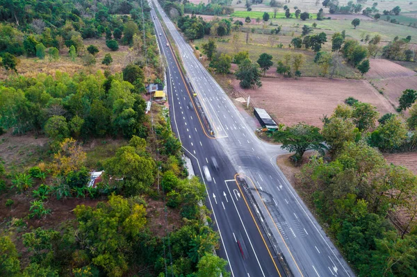 Weg Groene Boom Bos Landschap Voertuig Beweging Luchtfoto — Stockfoto