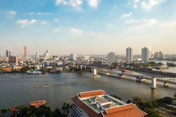 Paisaje Edificio Moderno Orillas Del Río Por Mañana Bangkok Tailandia —  Fotos de Stock