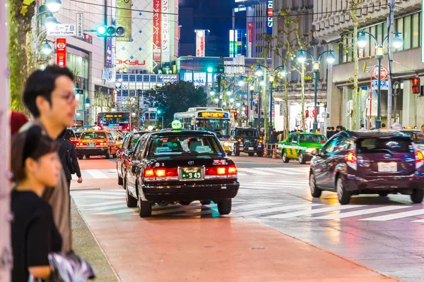 Tokio Japón Octubre 2016 Personas Identificadas Calle Con Coche Shibuya — Foto de Stock