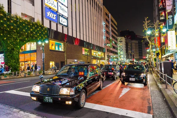 Tokio Japón Octubre 2016 Personas Identificadas Calle Con Coche Shibuya — Foto de Stock
