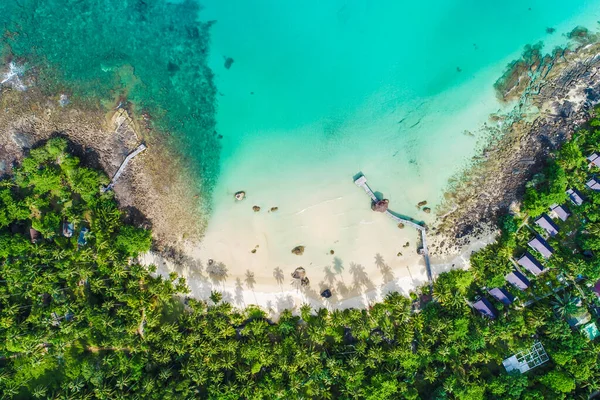 Türkises Meerwasser Mit Strand Auf Der Insel Grün Tropenwald Luftaufnahme — Stockfoto