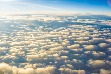 Gün doğumu gökyüzü bulutlu doğa manzaralı hava manzaralı