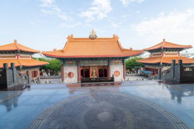 Bangkok 'taki Çin tapınağı tarzı Budist dini. Tayland