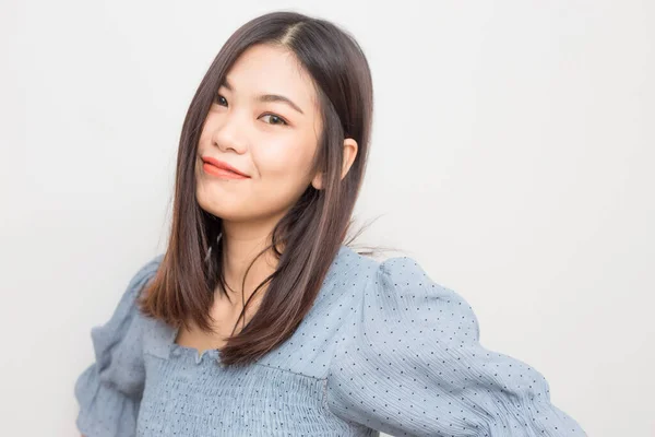 Lächelnd Schöne Asiatische Frauen Veröffentlichen Frisches Gesundes Leben Auf Weißem — Stockfoto