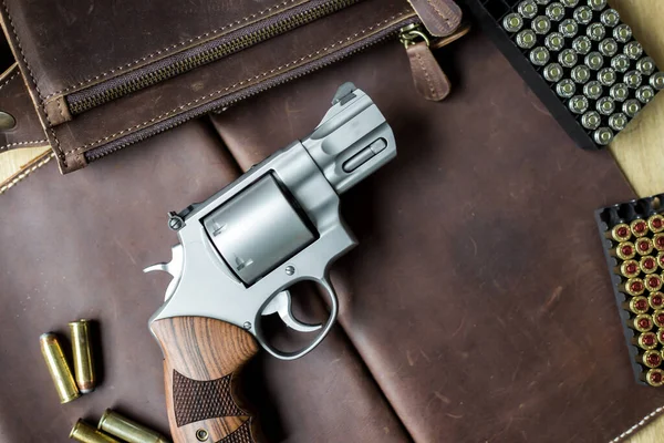 Revolver Magnum Pisztoly Kabát Puha Pont Jsp 240 Gabona Golyó — Stock Fotó