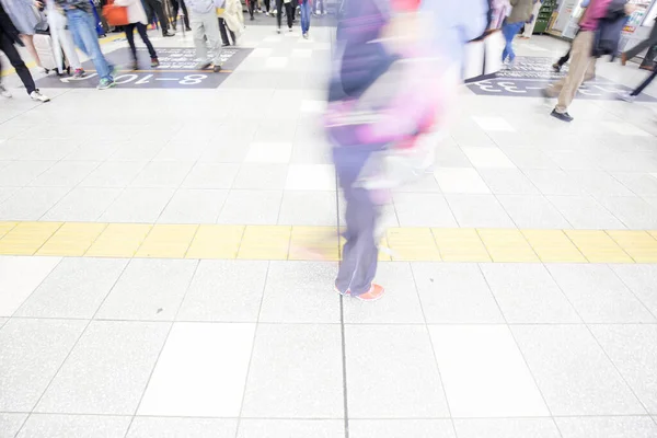 Blurred Passenger People Walking Osaka Railway Station Business Background Concept — Stock Photo, Image