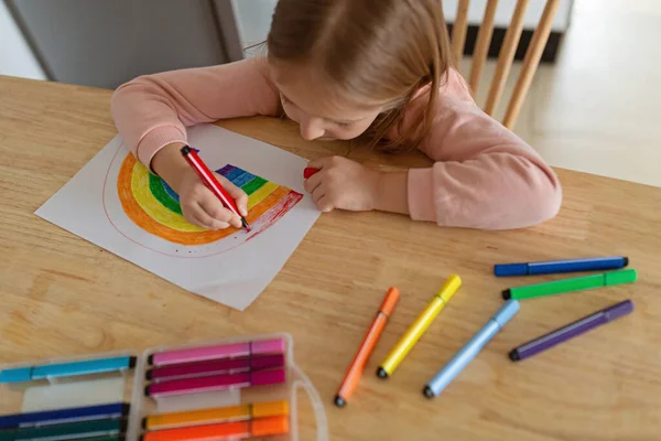 Kid Painting Rainbow Covid Quarantine Home Stay Home Social Media — Stock Photo, Image