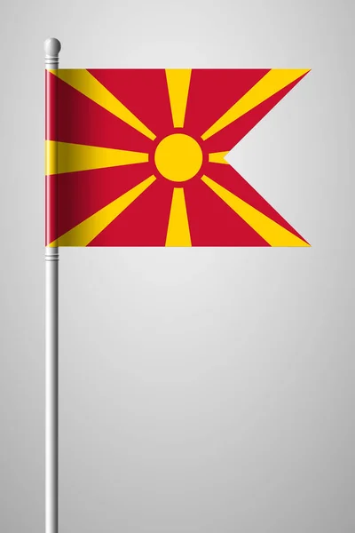 Bandeira da Macedónia. Bandeira Nacional em Flagpole. Isolado Ilustrat —  Vetores de Stock