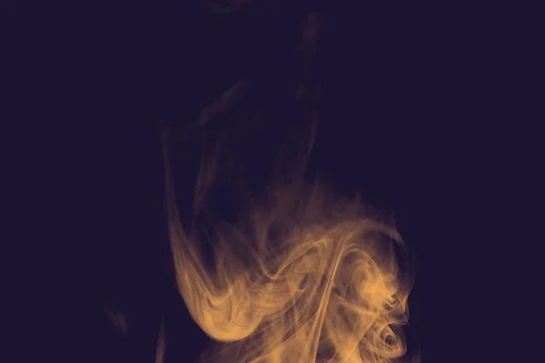 Szép színes füst. Színes füst fürtjei és felhői. — Stock Fotó