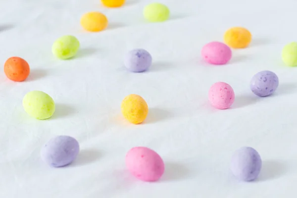 Renkli çikolata Paskalya yumurtaları — Stok fotoğraf