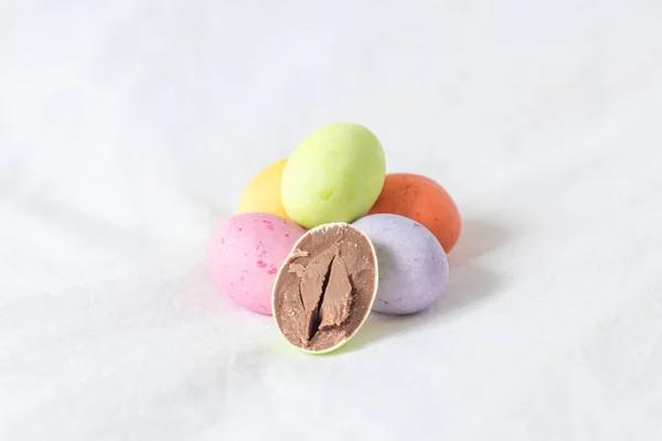 Chocolat kolorowe pisanki — Zdjęcie stockowe